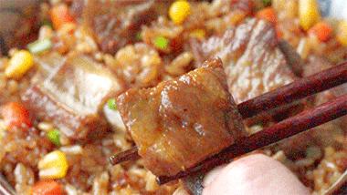 冬天就要吃热乎乎的糯米饭,全家人都能吃的电饭煲焖饭