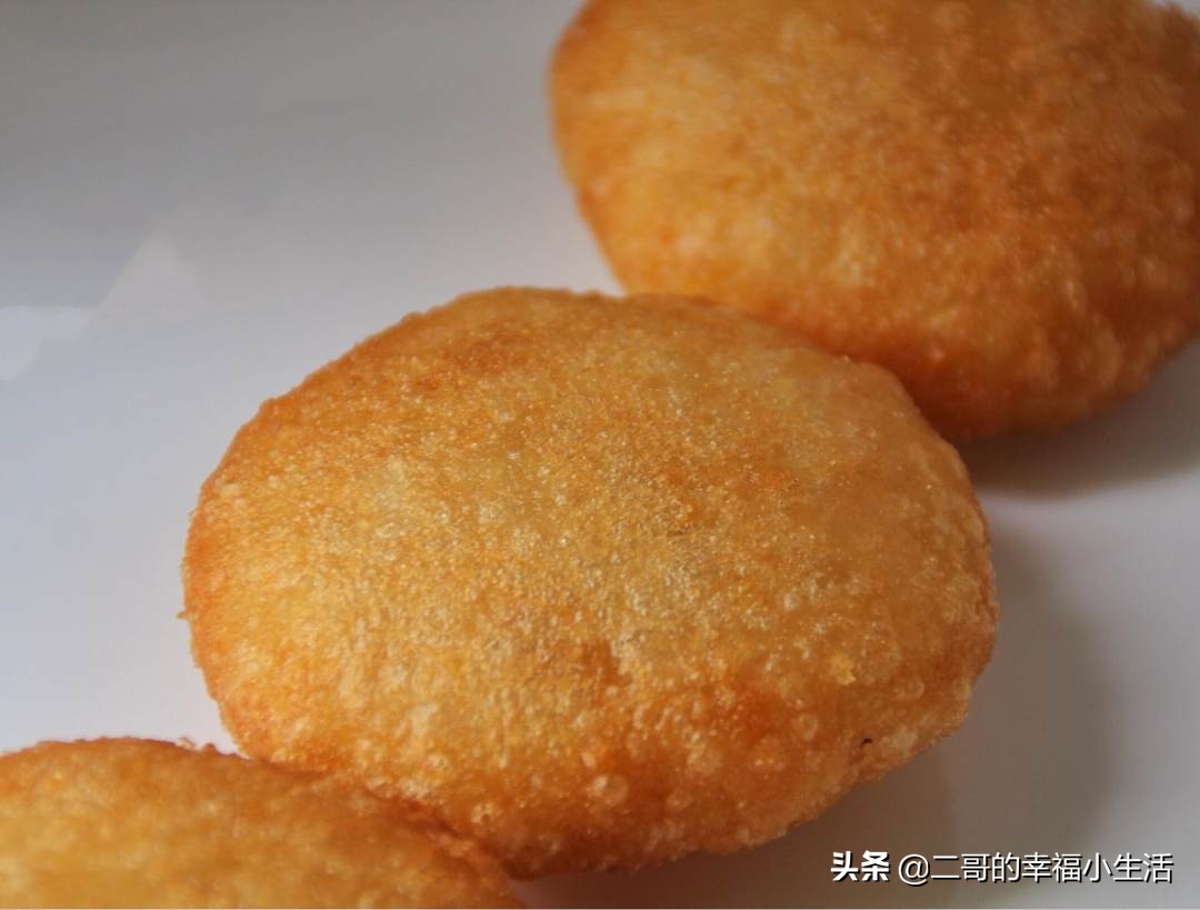 炸糖糕最简单的方法,炸糖糕鼓泡怎么回事