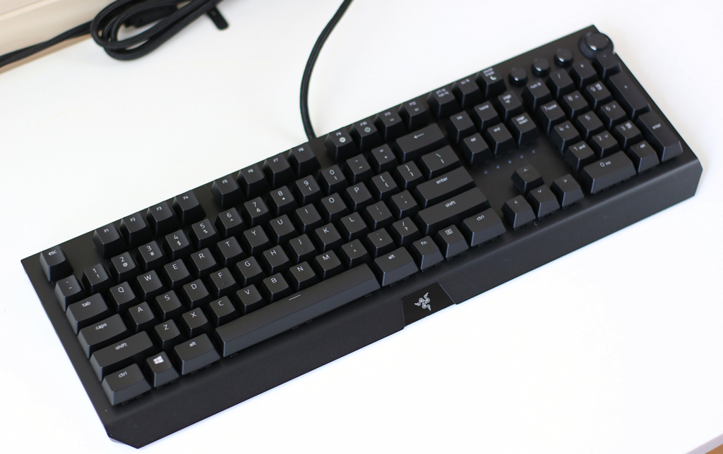 雷蛇黑寡妇蜘蛛标准版键盘怎么样,雷蛇黑寡妇v3键盘87键黄轴怎么样