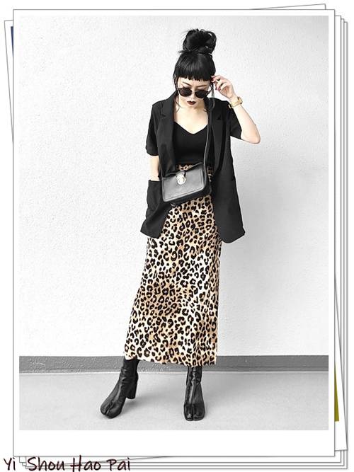 豹纹半身裙怎么搭配好看夏天,豹纹半身裙怎么搭配好看
