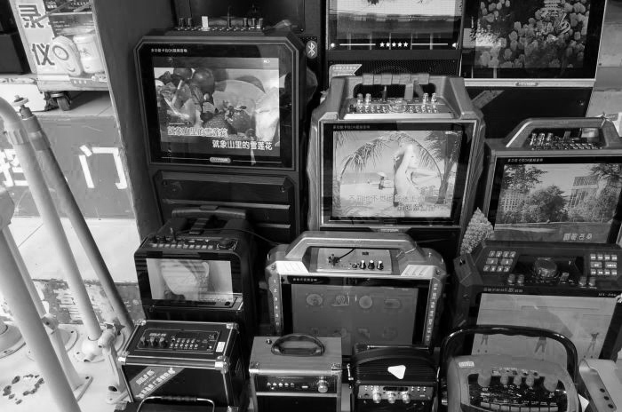 从”曾经遍地捡钱的电子市场“到无人问津，成都这个区域经历什么