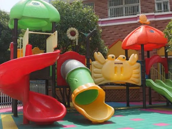 鐗归叿濂冲,鐗归叿濂崇敓