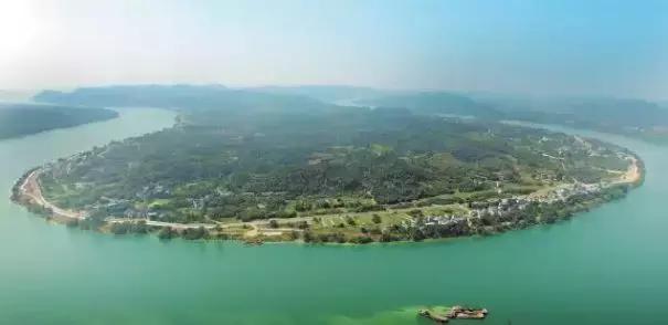 百里柳江“龙凤胎”，这块地为什么这么贵？玄机在这里