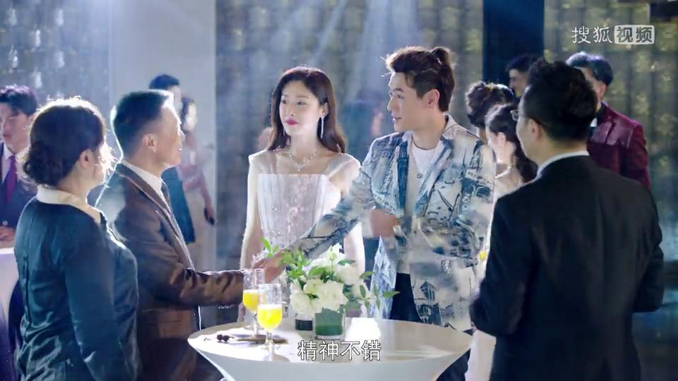 网友:凌氏诈骗集团又上线啦!8错,就是这个熟悉的调调