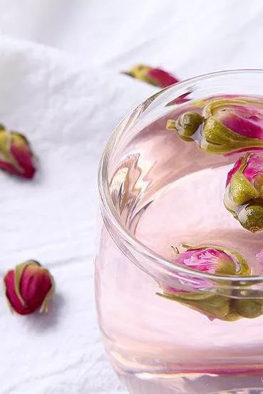 鹅湖玫瑰园花期,鹅湖玫瑰园美篇