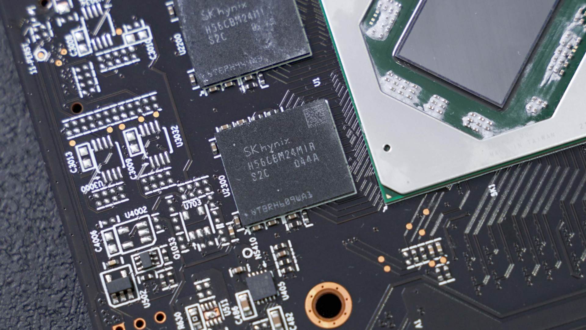 amdrx6600玩游戏怎么样,AMDrx6600适合win11吗