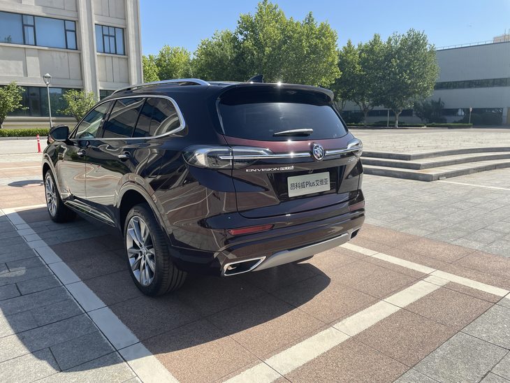 2023款昂科威plusavenir艾维亚五座版,2020款昂科威s652t四驱avenir艾维亚