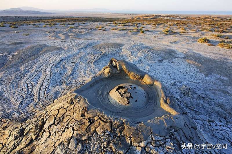 泥火山是怎么喷发的,泥火山威力到底有多大
