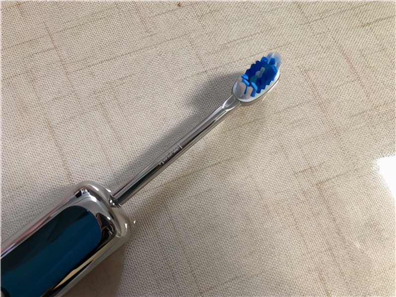 kkc电动牙刷和舒客电动牙刷哪个好,usmile电动牙刷和飞利浦电动牙刷