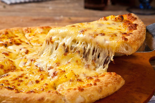 披萨的家常做法不用芝士却能拉丝,拉丝披萨的家常做法平底锅