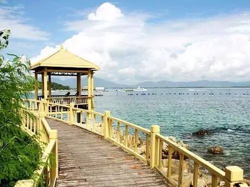 三亚岛屿蜈支洲岛潜水价格,十大潜水基地排名