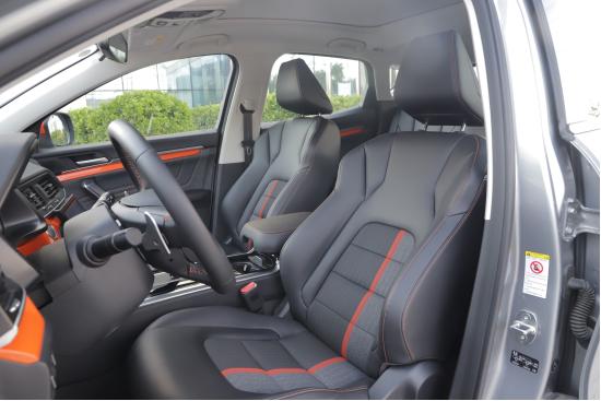 开最帅suv上街,开最炫的车上街