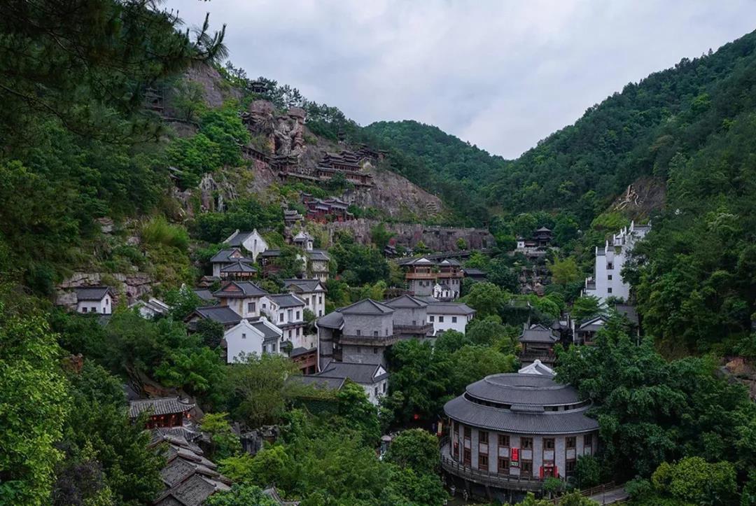 广东一路向南旅游攻略,一路向南探索异国风情