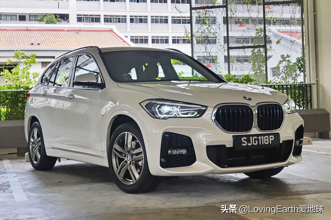 宝马x12012款sdrive18i豪华型,2019款宝马x1sdrive20li测评