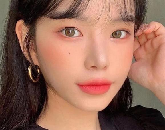 杨超越朦胧感,杨超越小鹿眼