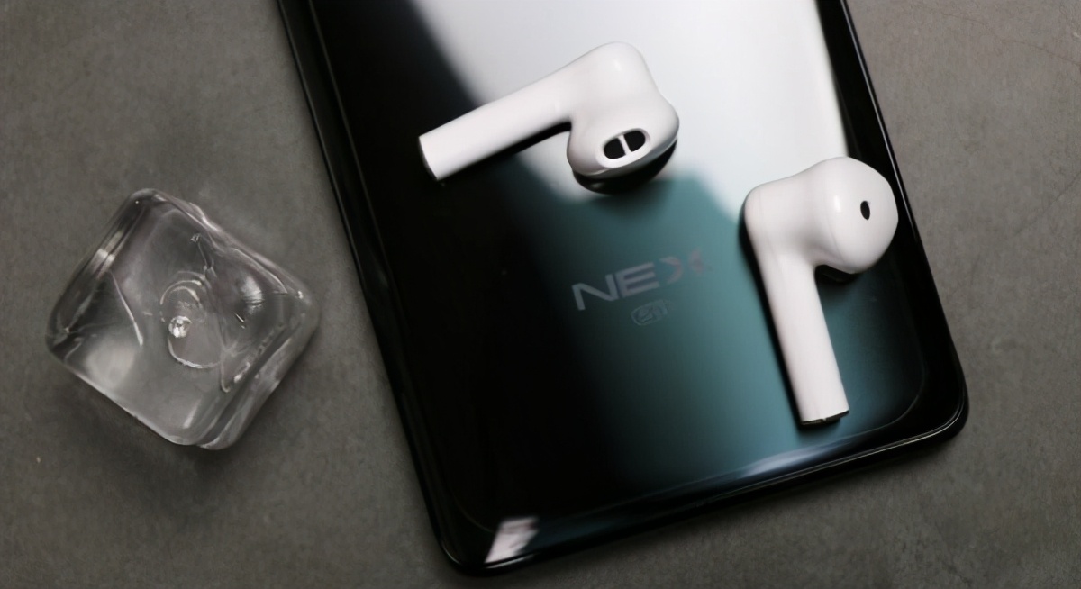 500元以内音质最好头戴蓝牙耳机,听歌半入耳蓝牙耳机推荐300到500