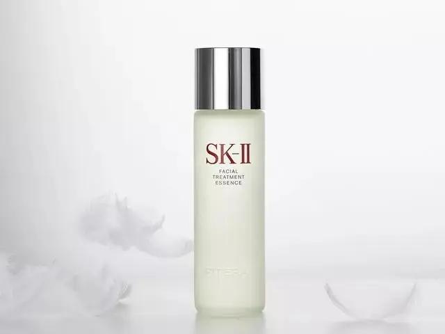 穷还用贵的护肤品,买这么多护肤品怪不得自己穷