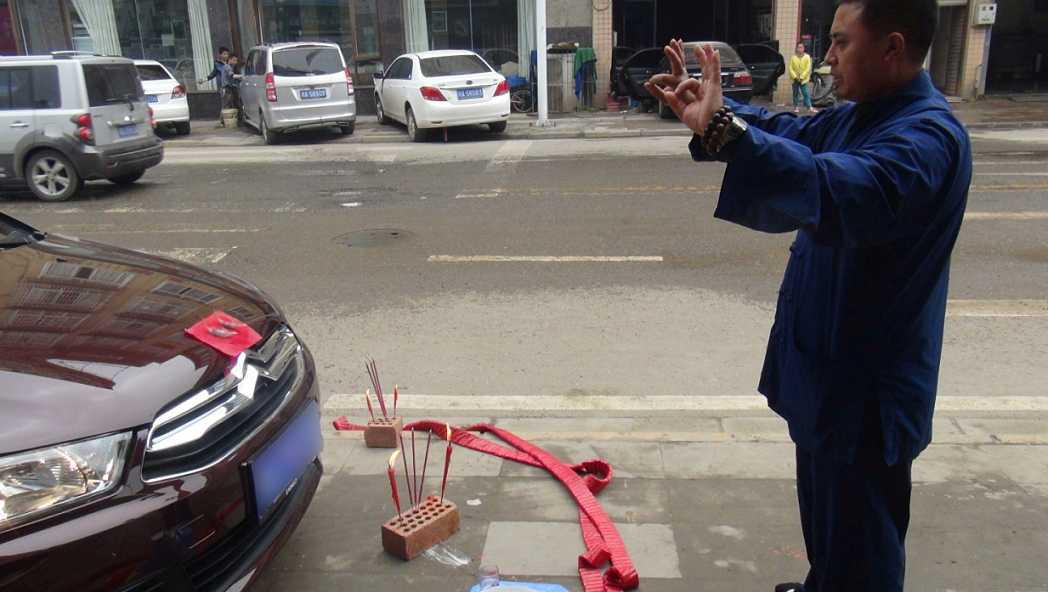 春节买车回老家，如何做到“炸村”效果？这几个招式可以斟酌下