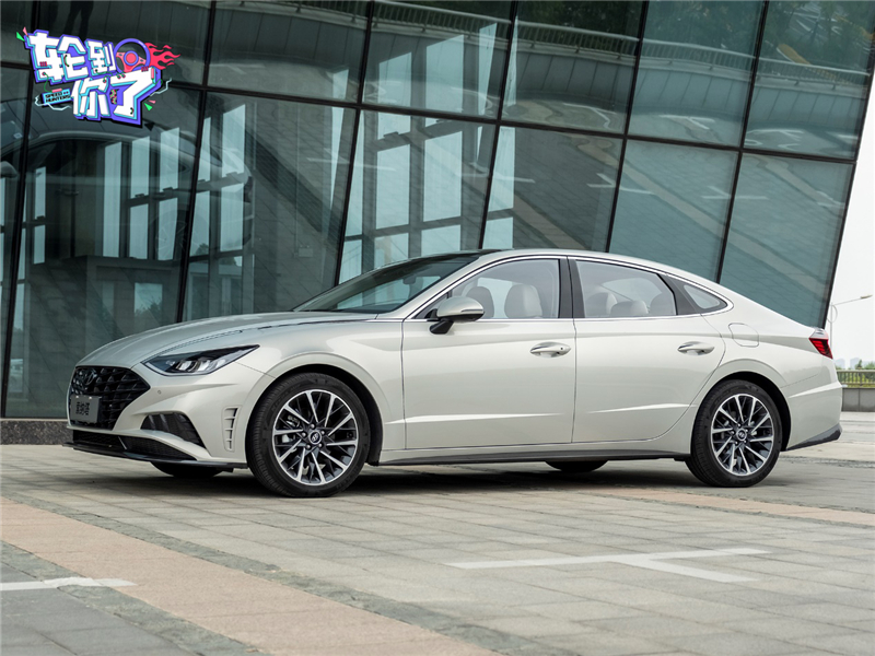 试驾索纳塔领先版,试驾第十代索纳塔有感