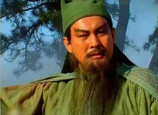 关羽的雕像为什么总是闭着眼睛,为什么老木匠不要关羽睁眼