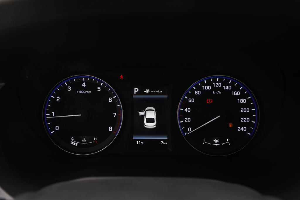 现代名图是b级入门车,保值率高紧凑型车排名