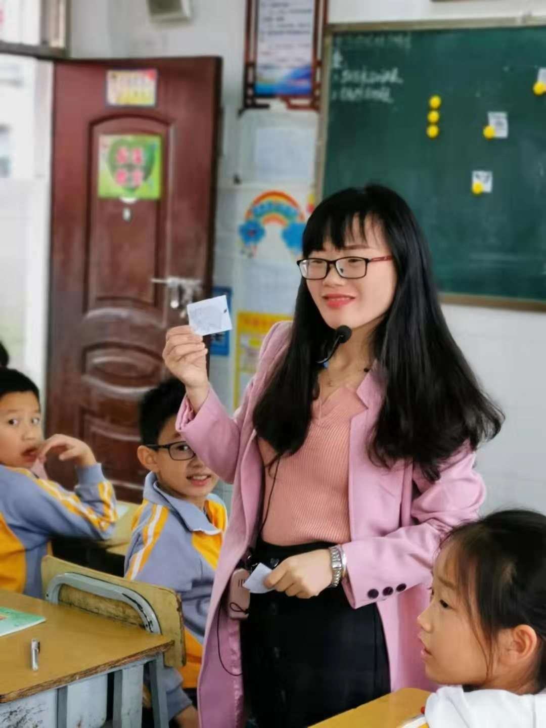 四年级上册梨花开尽春又来,梨花开尽春又来