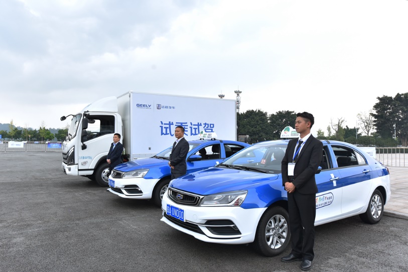 甲醇氢燃料汽车,甲醇与氢能源汽车