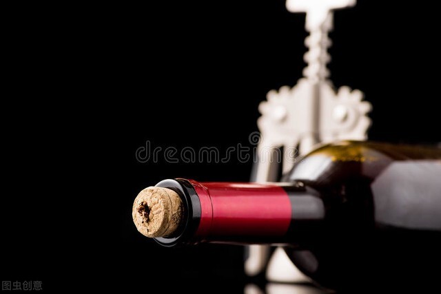 送一瓶300左右的红酒,一瓶红酒能赚多少