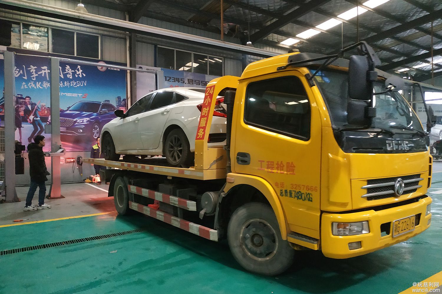 思域底盘轻轻被挂了,本田思域神车被交警拦下