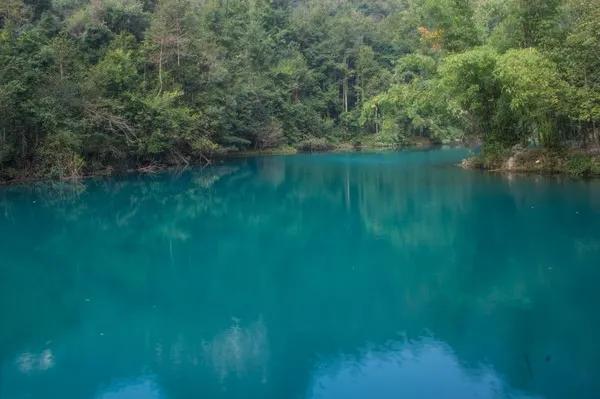 黄果树荔波小七孔苗寨镇远两日游,千户苗寨梵净山黄果树三日游