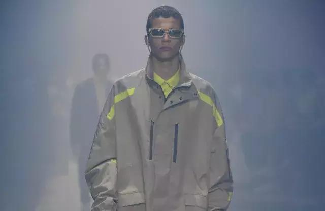 Burberry可能通过CDR实现A股市场交易；JOYCE上半财年增长7.04%