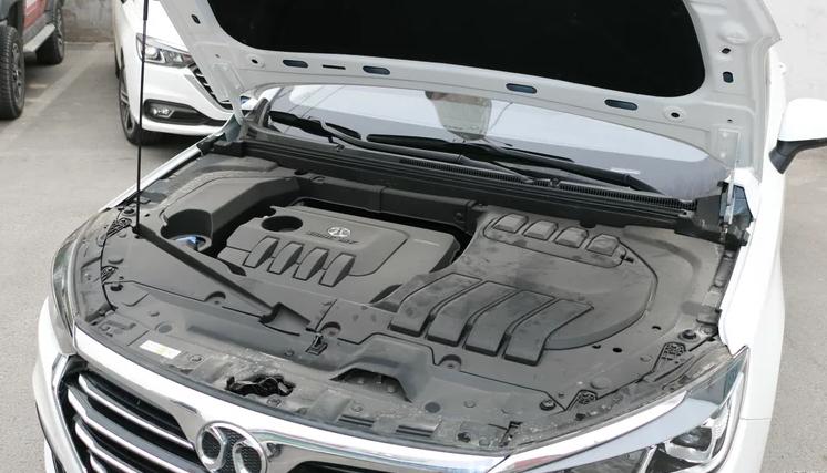 新手买车选什么车型,新手买车买什么二手车好