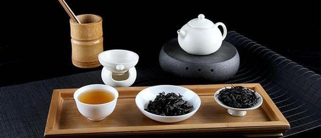 喝大红袍含义,喝大红袍唇齿留香