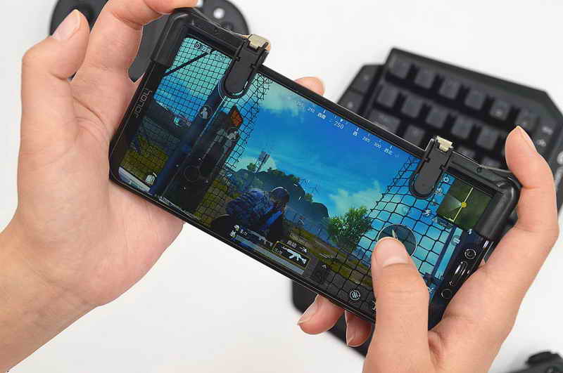 鐩栦笘灏忛浮鎺屾満鐜╁湴骞崇嚎,灏忛浮鏈烘閿洏璇勬祴