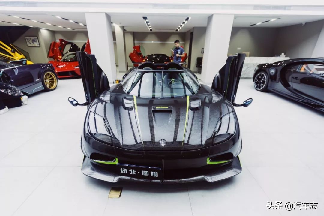 价值一亿的法拉利拉法,价值1亿元钱的白色法拉利拉法