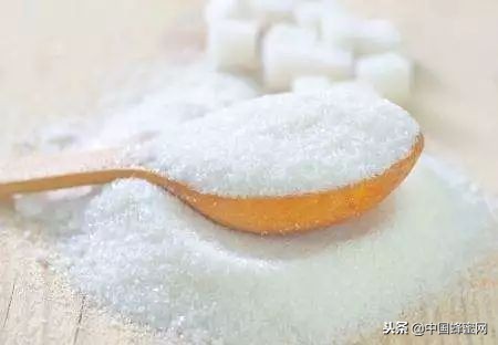 养蜂人骗局揭秘,养蜂人卖蜂蜜的内幕