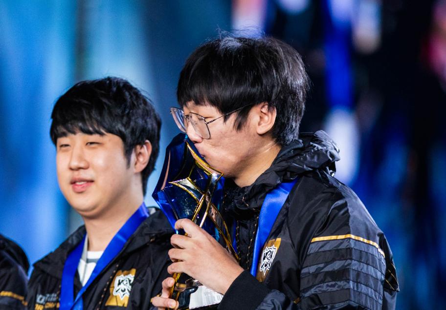 dopa评价ig,ig夺冠各大主播反应姿态