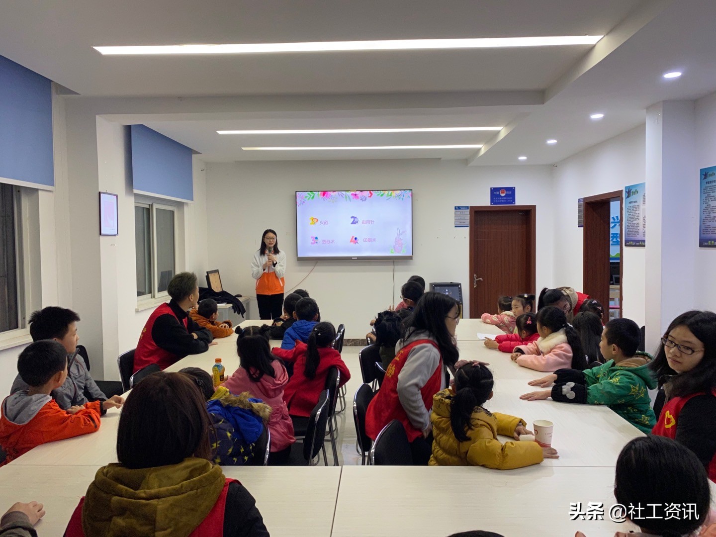 堰兴社区青少年之家开展“中国传统文化之四大发明”主题课堂活动