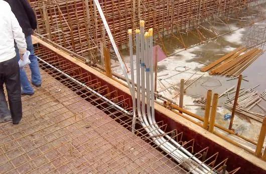 预埋线管被水泥堵了怎么疏通,线管通就是穿不过去线怎么办