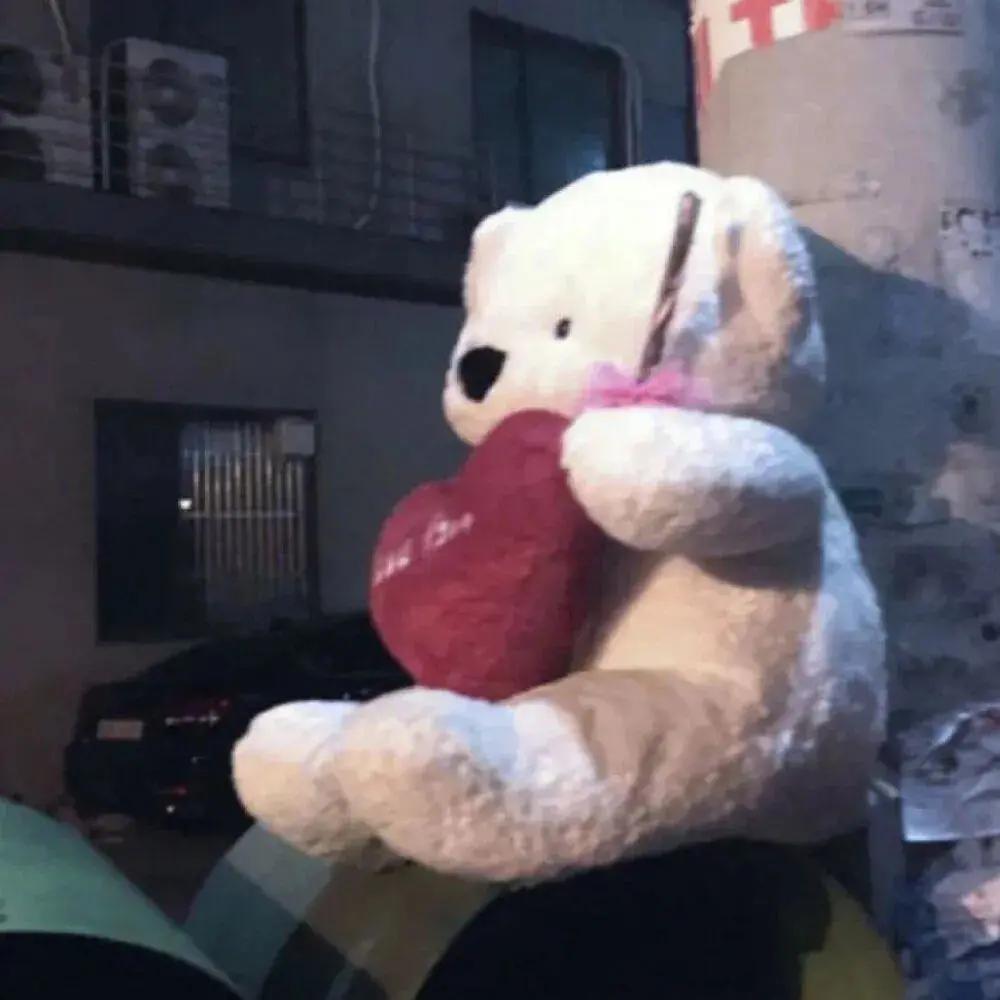 手指玩手机有麻的感觉,玩手机手指抽筋咋回事