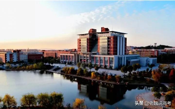 毕业后有工作的五大院校,这五所大学就业不愁