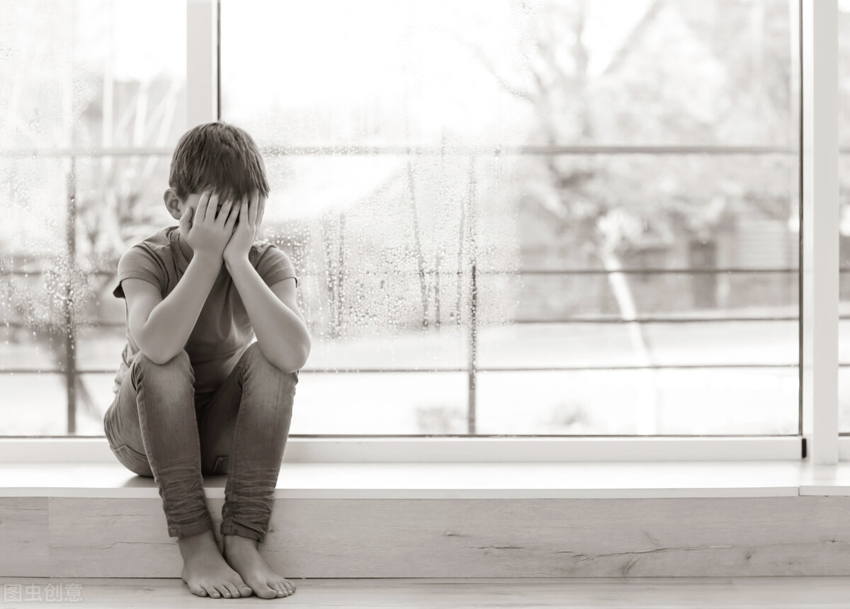 高中生如何解决社交恐惧症,大学生如何应对社交恐惧症