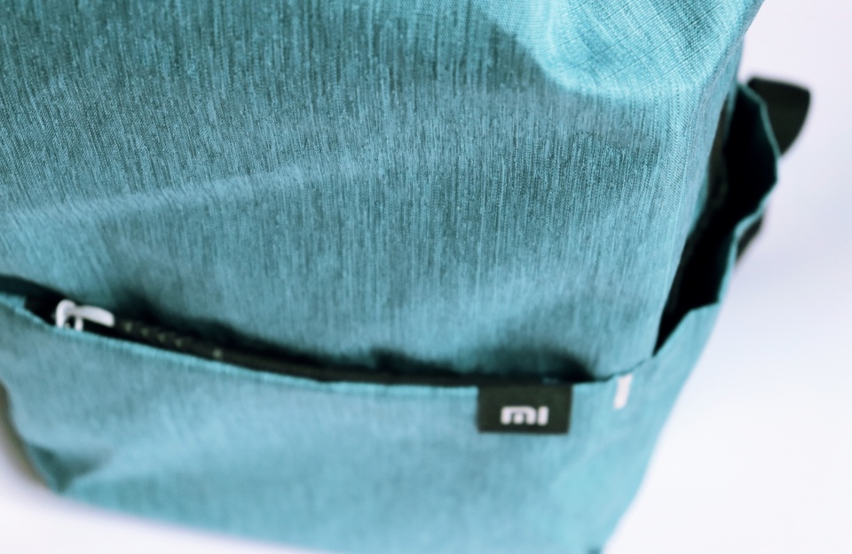 个性小背包,小米小背包对比迪卡侬小背包