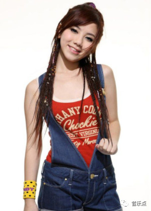 邓紫棋的存在歌手评价视频,前辈评价歌手邓紫棋