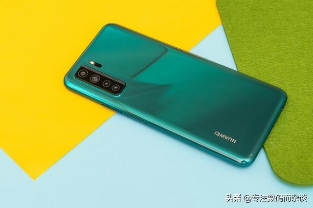 华为nova7pro和华为nova8pro区别,nova7pro和nova8pro有啥区别缺点