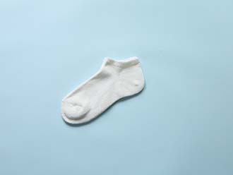 出门怎么收纳脏内衣袜子,每天脱下的袜子怎么收纳