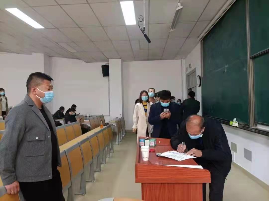 “逆行”——最美甘中医大的那一抹白