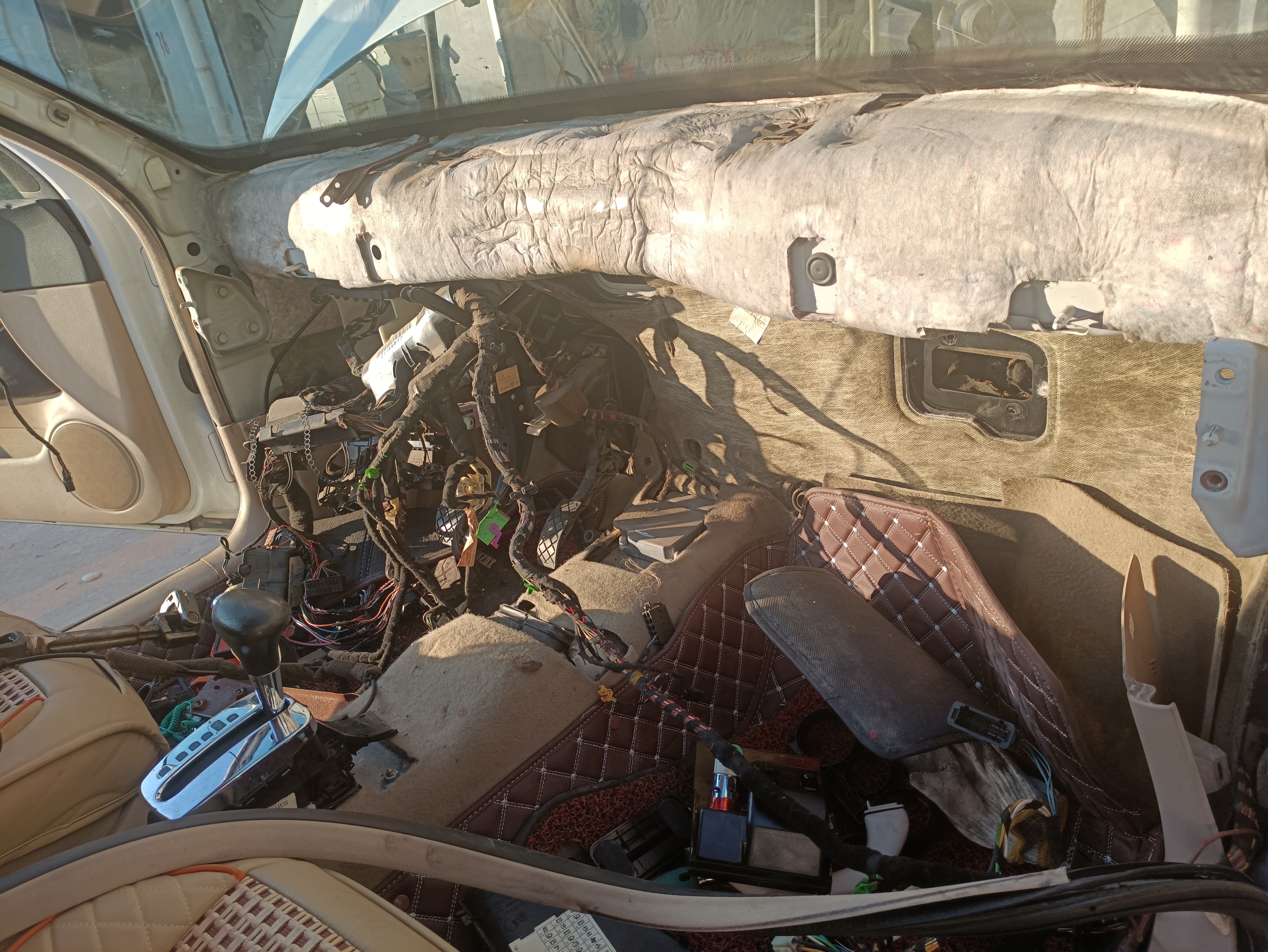 买高尔夫几代性价比高,买个二手高尔夫保值吗