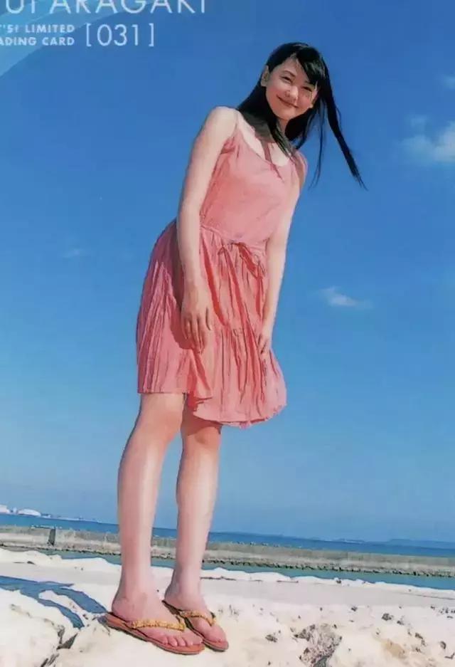 日本女生为啥都是罗圈腿,日本罗圈腿为什么那么多