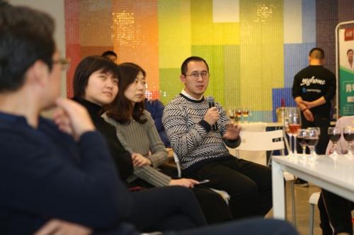 你的“啪啪啪”够安全吗？有“套”的生活才时尚！AHF温馨提示